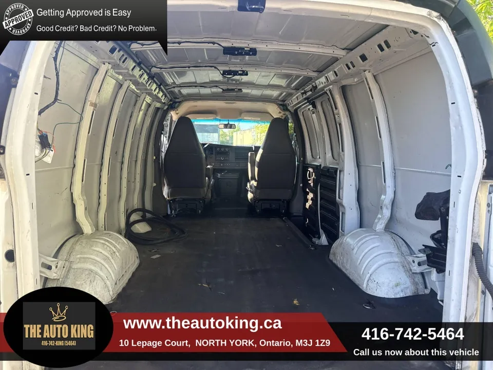 GMC Savana 2020 photo 5