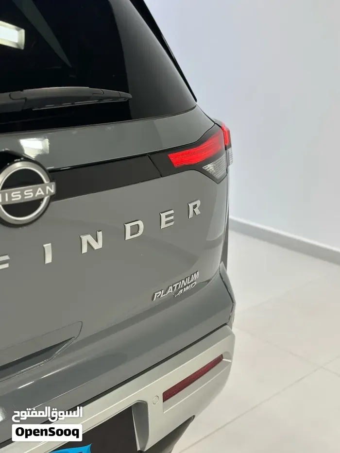 Nissan Pathfinder 2023 photo 3