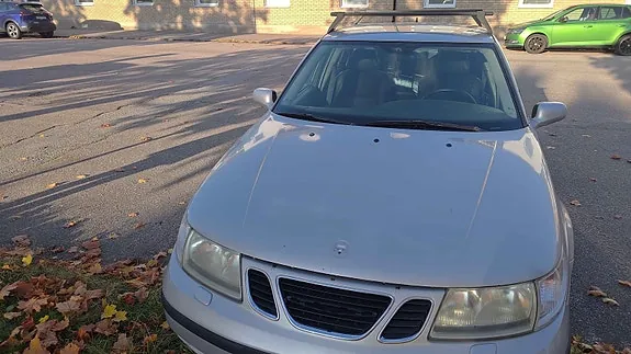 Saab 9-5 2003 photo 2