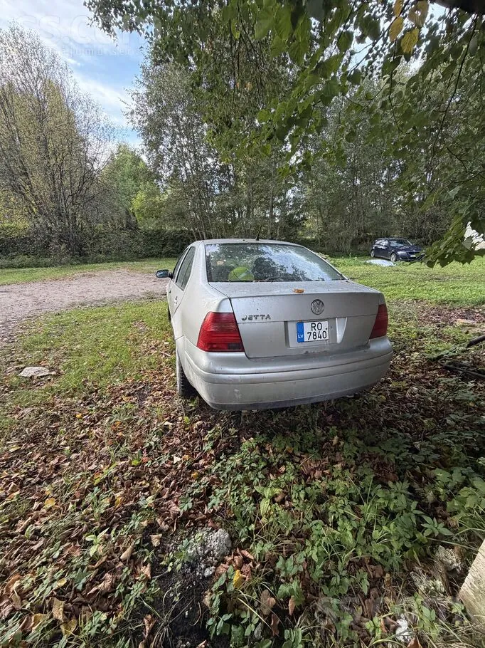 Volkswagen Bora 2000 photo 2