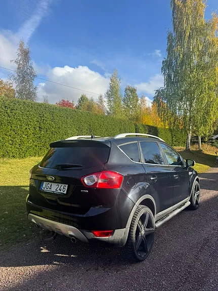 Ford Kuga 2011 photo 2