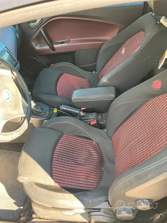 Alfa Romeo Mito 2009 photo 5