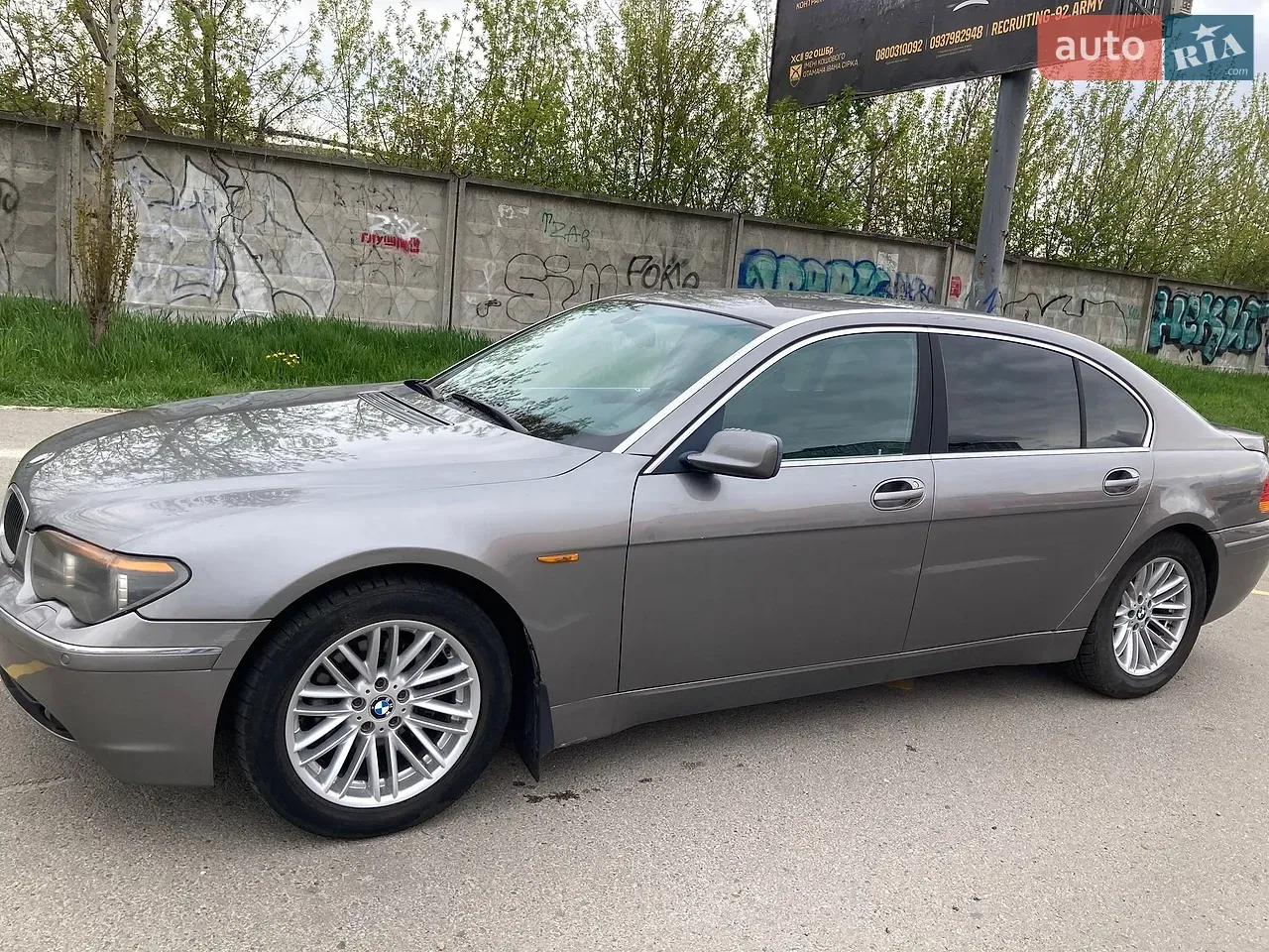 BMW 7 Series 2002 photo 3
