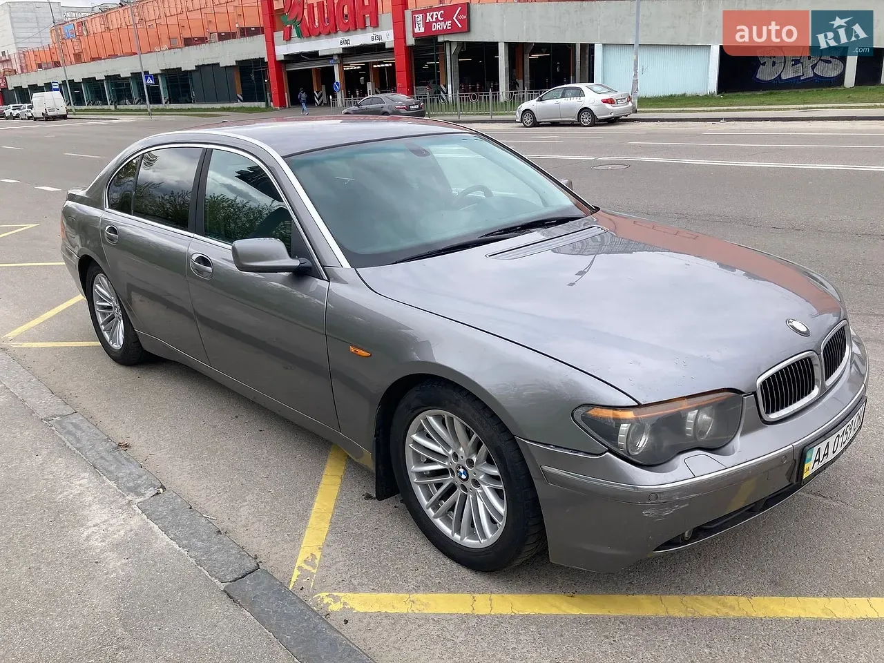 BMW 7 Series 2002 photo 4