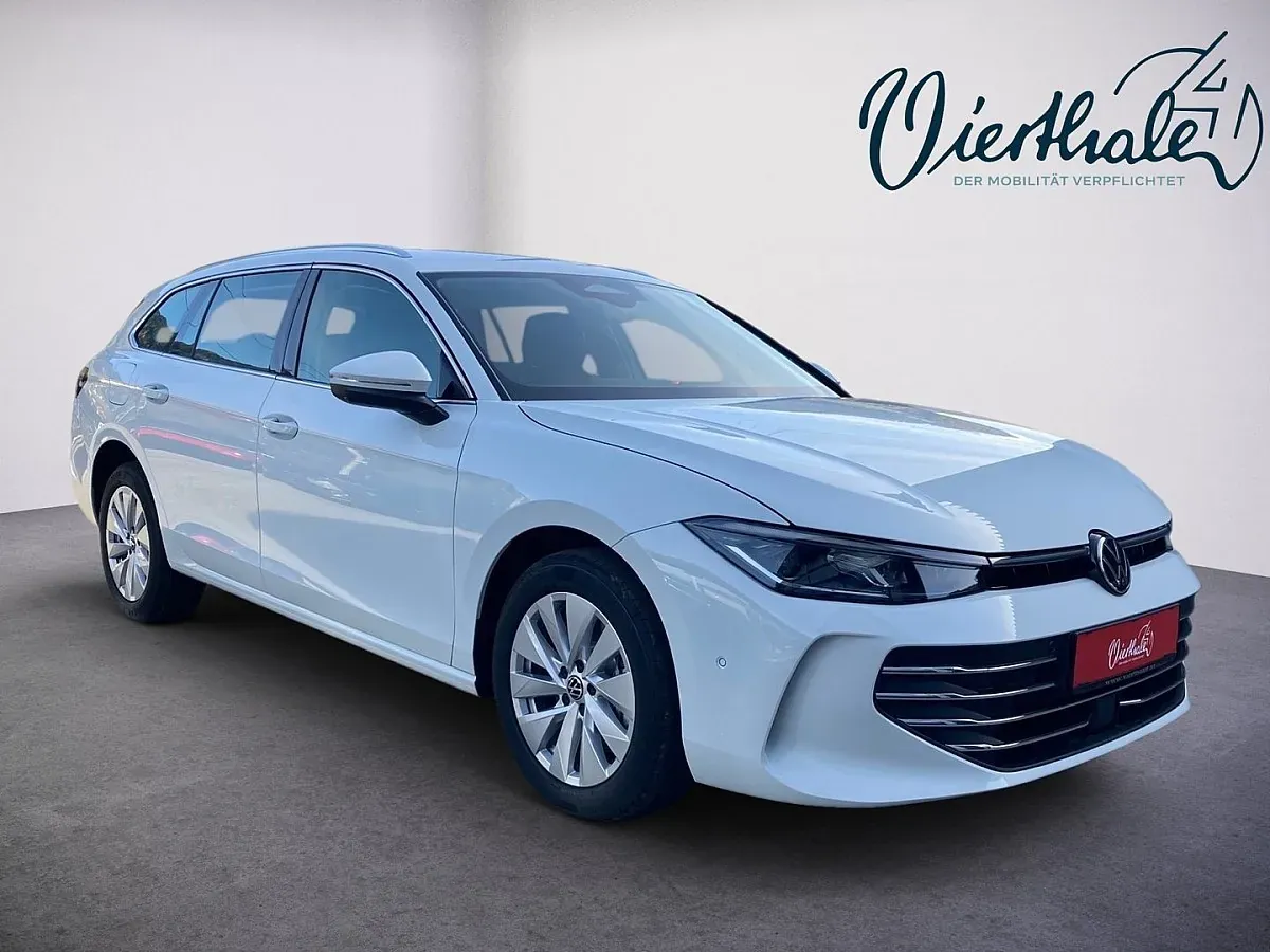 Volkswagen Passat 2025 photo 2