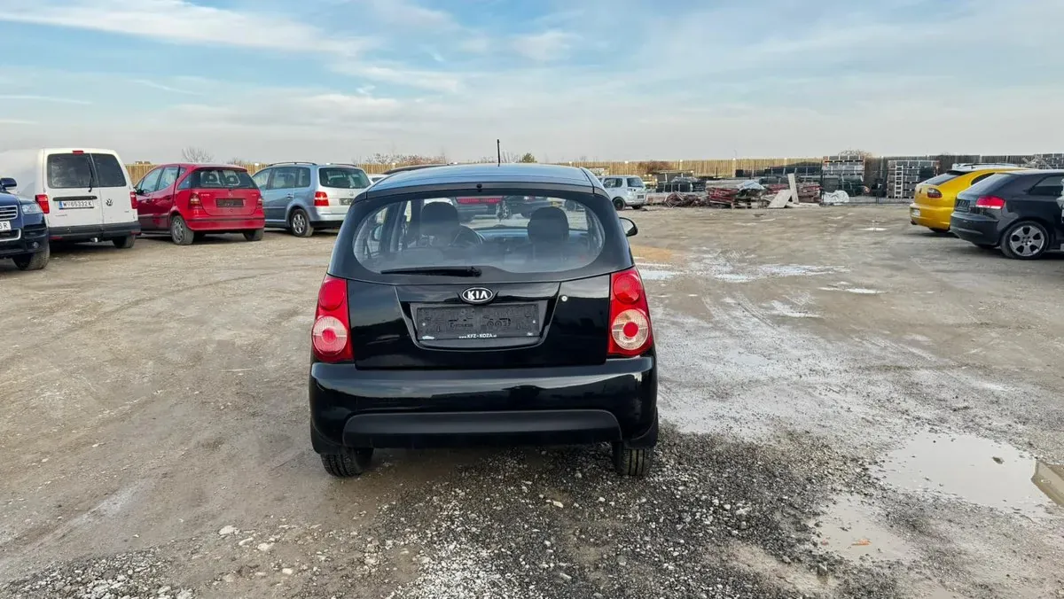 Kia Picanto 2010 photo 3