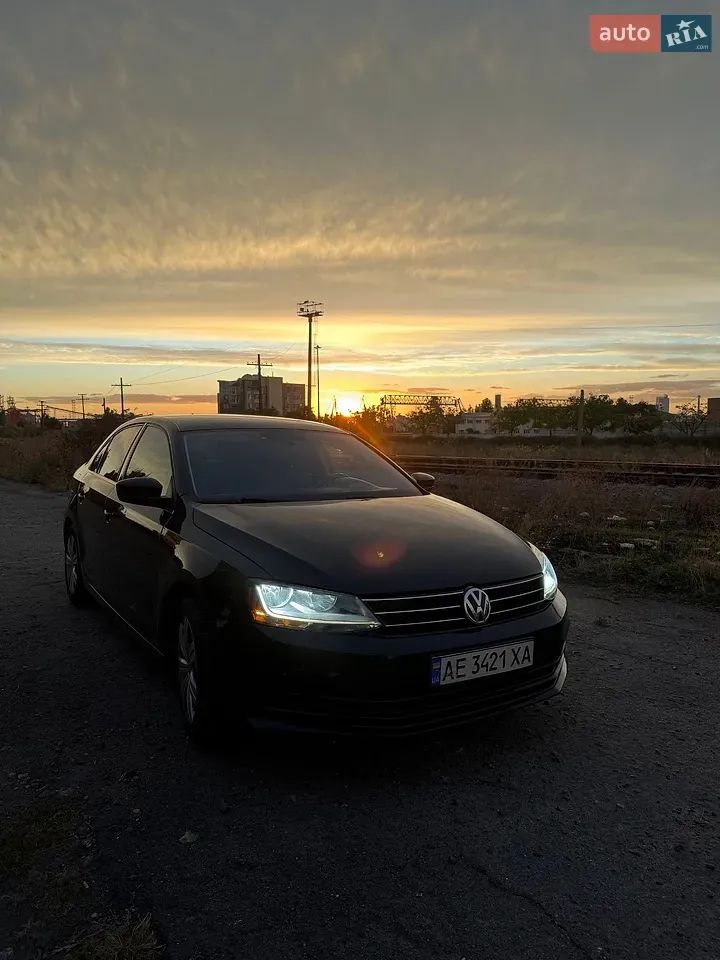 Volkswagen Jetta 2016 photo 2