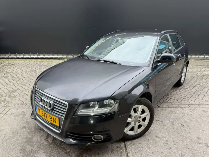 Audi A3 Sportback 2010 photo 4