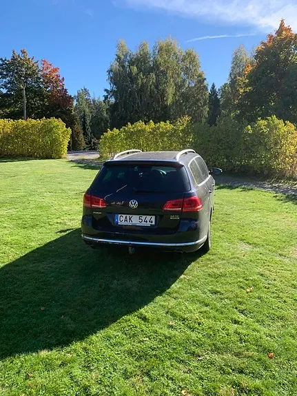 Volkswagen Passat 2014 photo 2