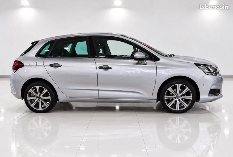 Citroen C4 2015 photo 3