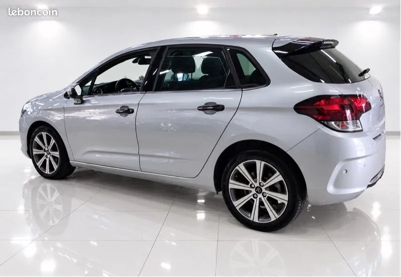 Citroen C4 2015 photo 4