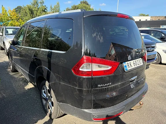 Ford Galaxy 2013 photo 4
