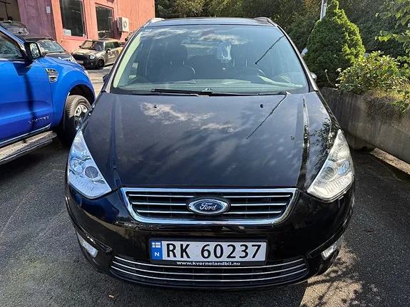 Ford Galaxy 2013 photo 3