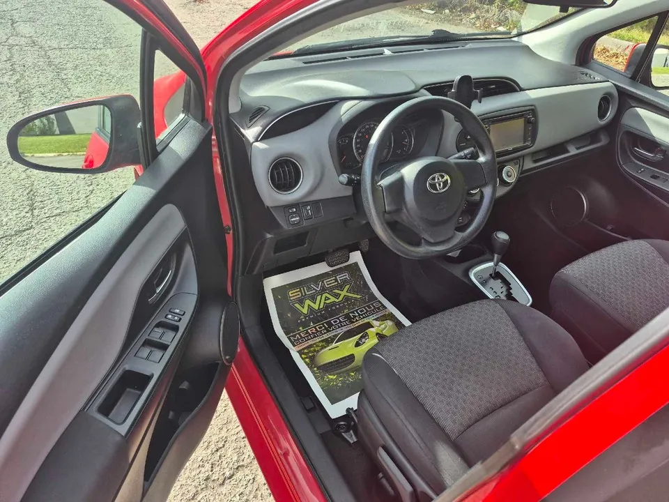 Toyota Yaris 2015 photo 5