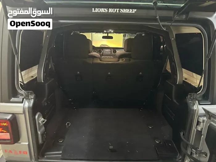 Jeep Wrangler 2020 photo 2
