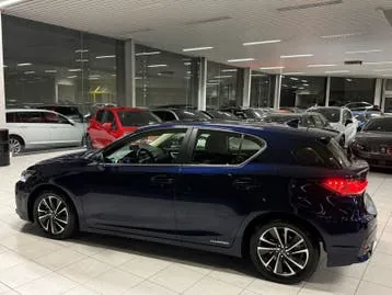 Lexus Ct-H 2020 photo 3