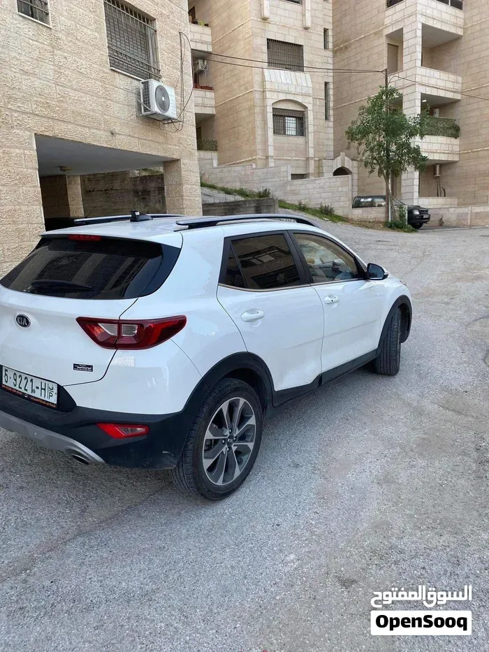 Kia Stonic 2020 photo 2