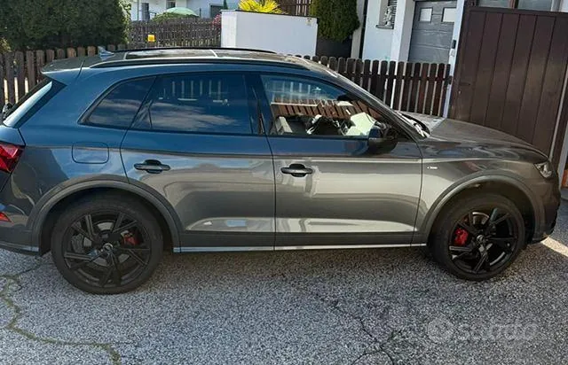 Audi Q5 2018 photo 2