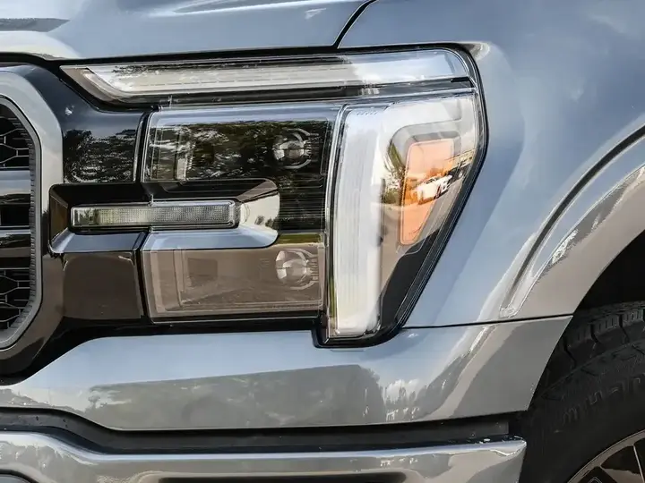 Ford F-150 2026 photo 2