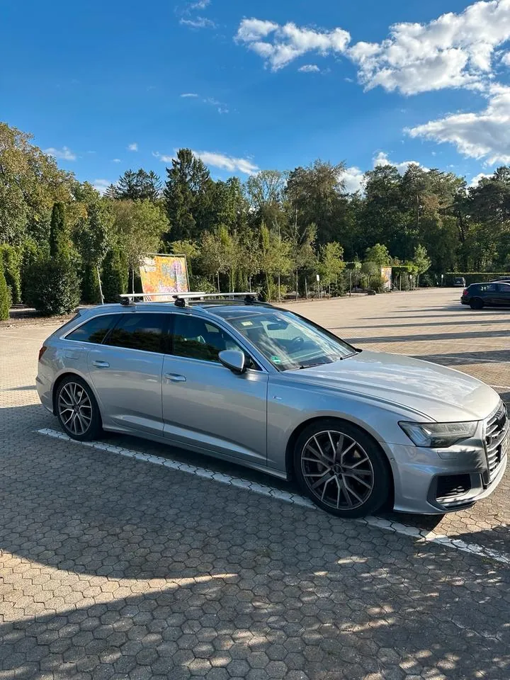 Audi A6 Avant Quattro