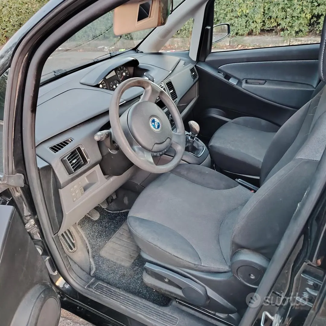 Fiat Idea 2006 photo 3