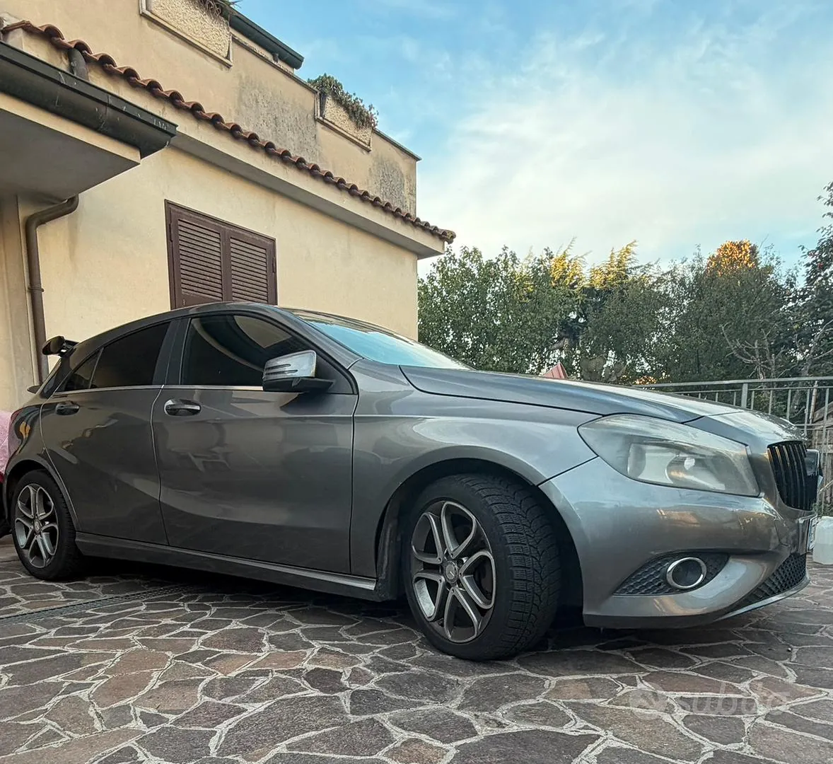 Mercedes-Benz A-Class 2013 photo 4