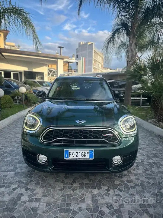 Mini Countryman 2017 photo 2