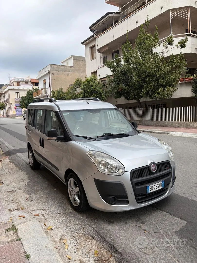 Fiat Doblò 2010 photo 3