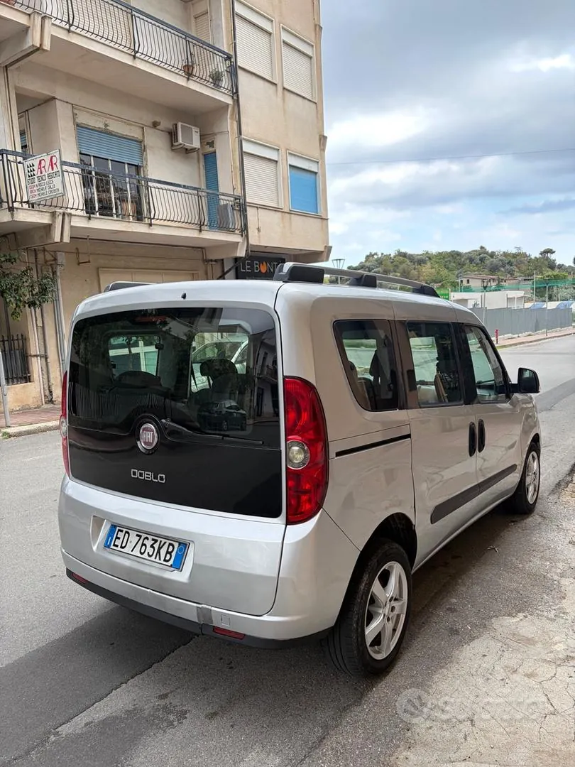 Fiat Doblò 2010 photo 4