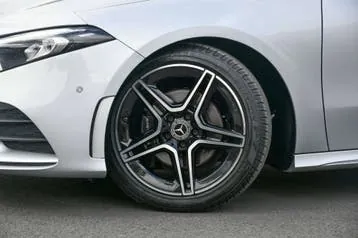 Mercedes-Benz A-Class 2020 photo 3