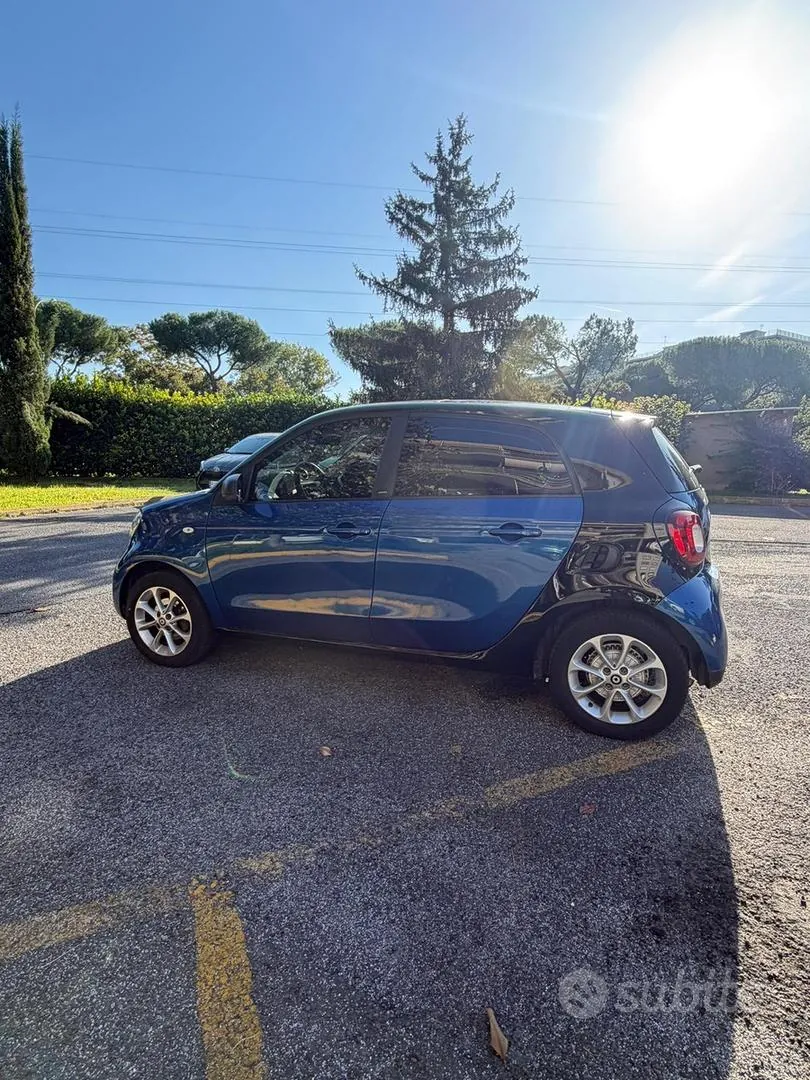 Smart Forfour 2018 photo 5