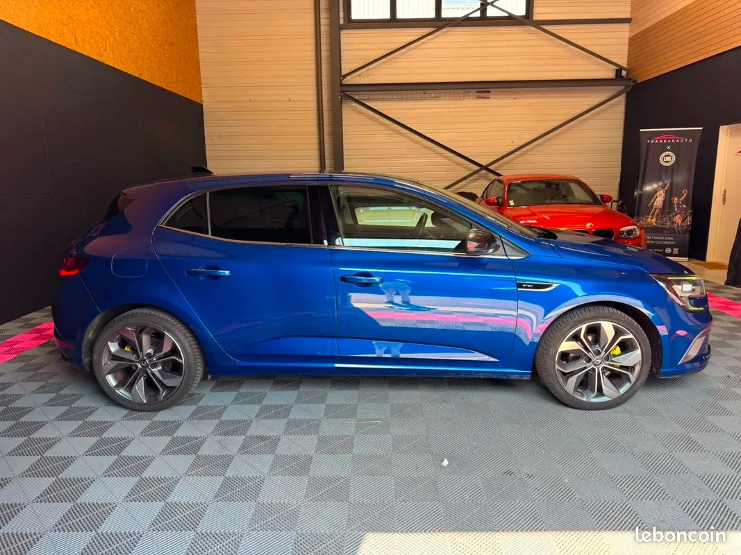 Renault Megane 2017 photo 4