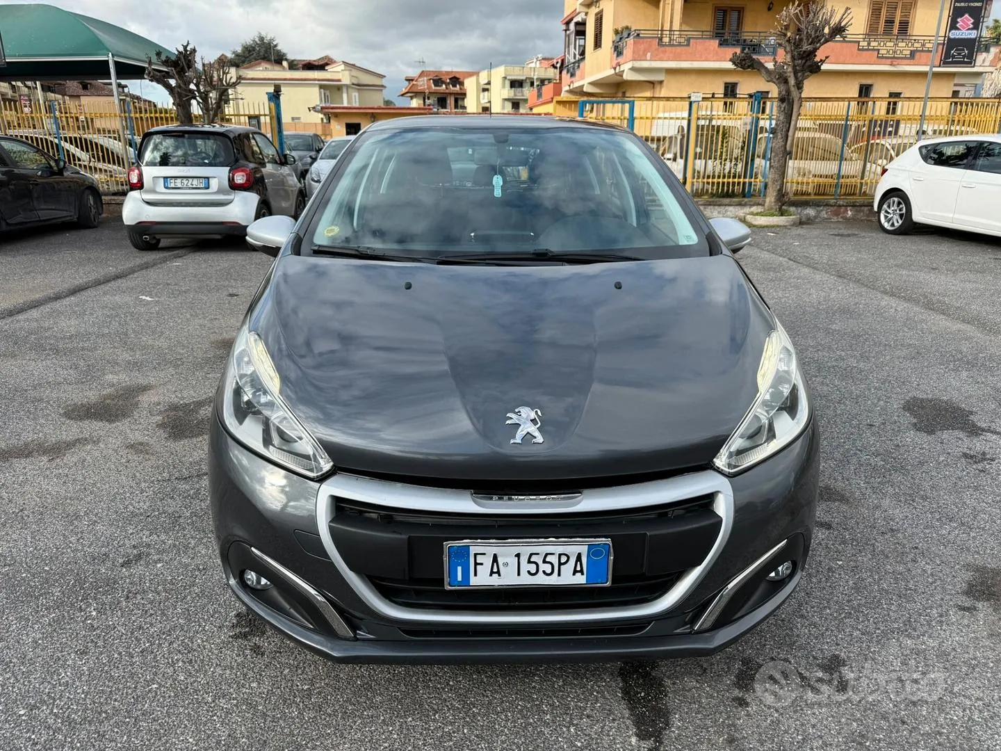 Peugeot 208 2015 photo 2