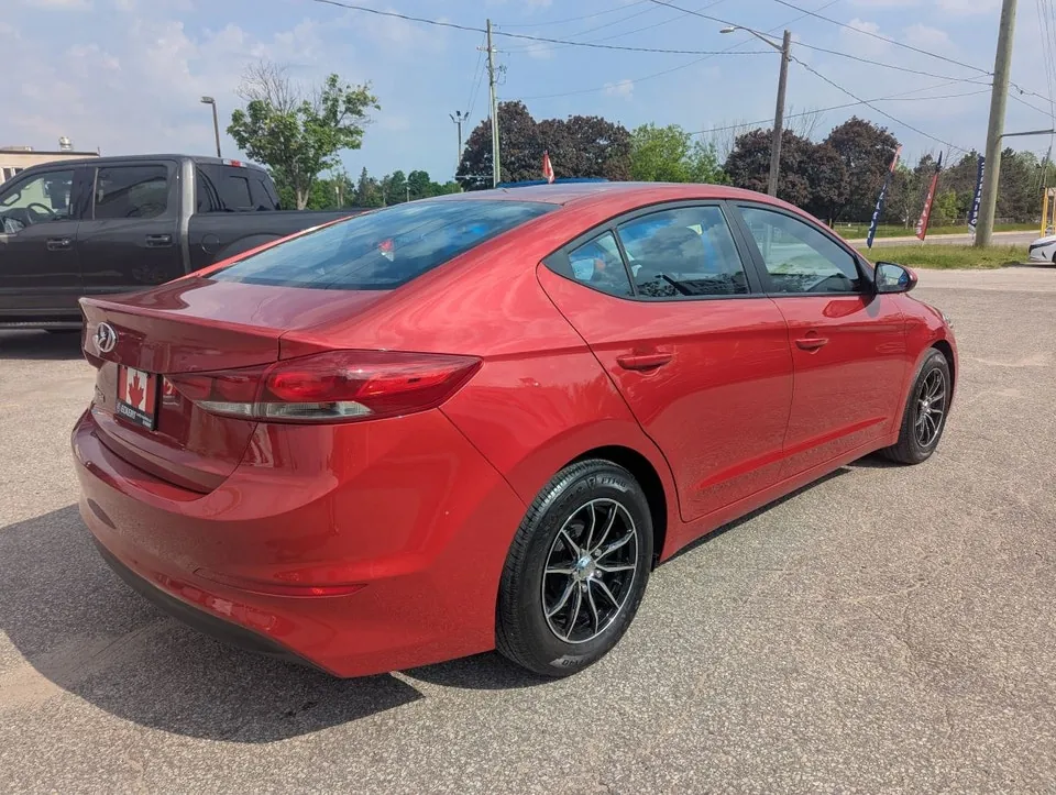 Hyundai Elantra 2017 photo 5