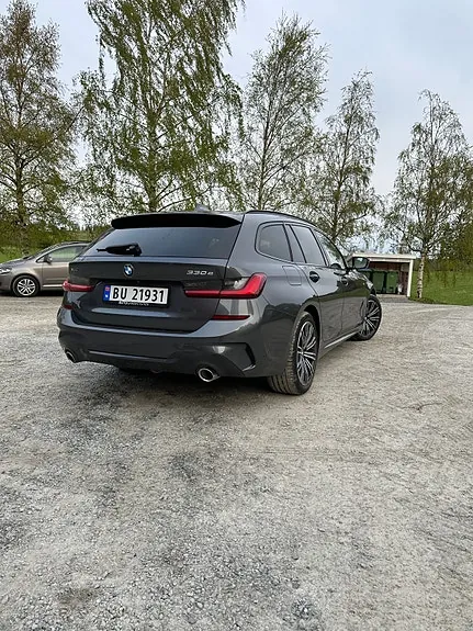 BMW 330E 2021 photo 5