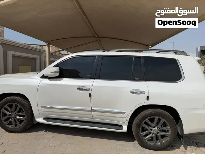 Lexus Lx 570 2014 photo 4