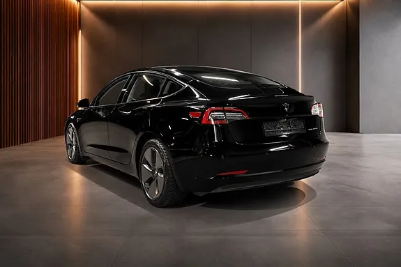 Tesla Model 3 2022 photo 3