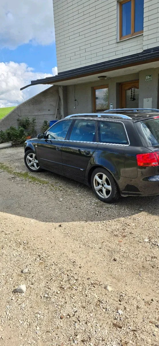 Audi A4 2006 photo 2
