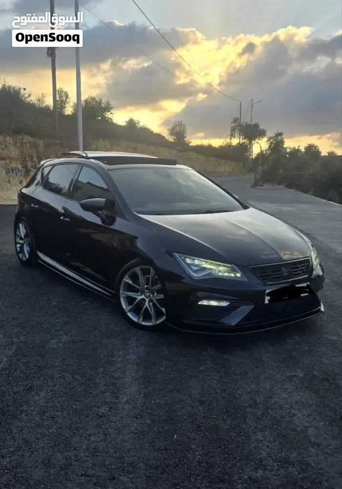 Seat Leon 2019 photo 2