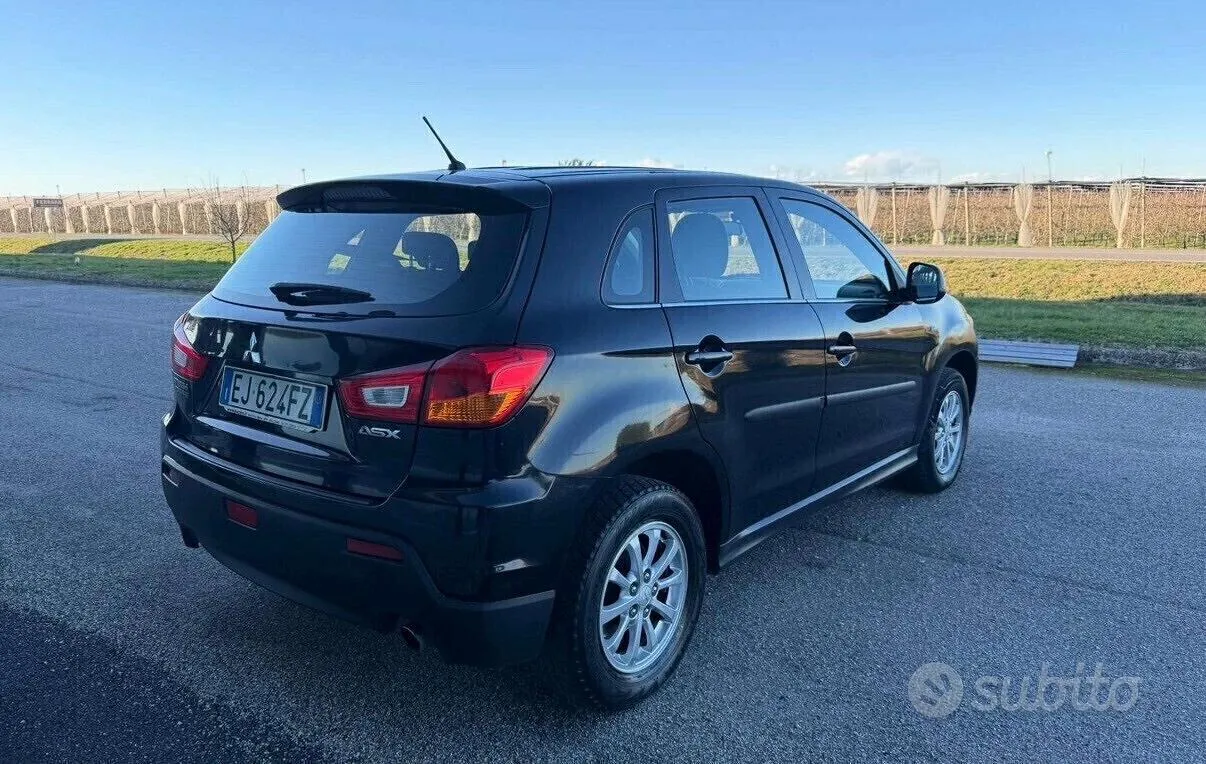 Mitsubishi Asx 2011 photo 3