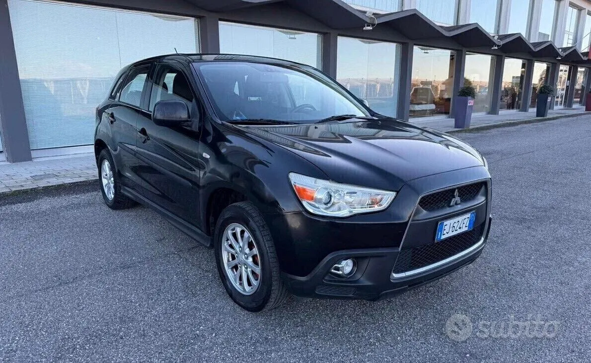Mitsubishi Asx 2011 photo 2