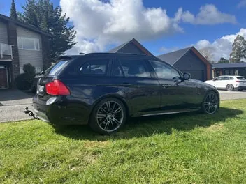 BMW 325I 2011 photo 3