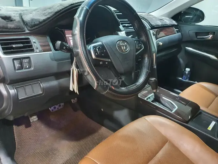 Toyota Camry 2018 photo 2