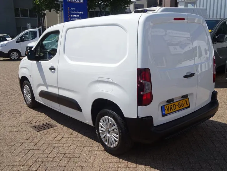 Peugeot Partner 2022 photo 3
