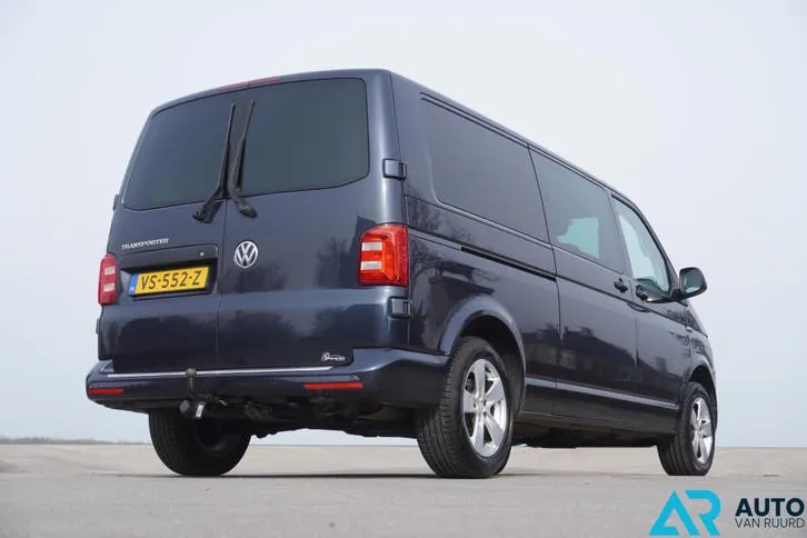 Volkswagen Transporter 2016 photo 2
