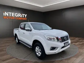 Nissan Navara 2018 photo 2