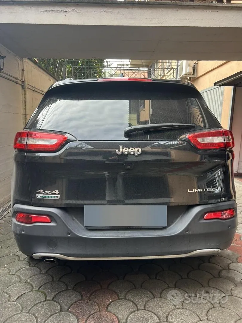 Jeep Cherokee 2016 photo 4