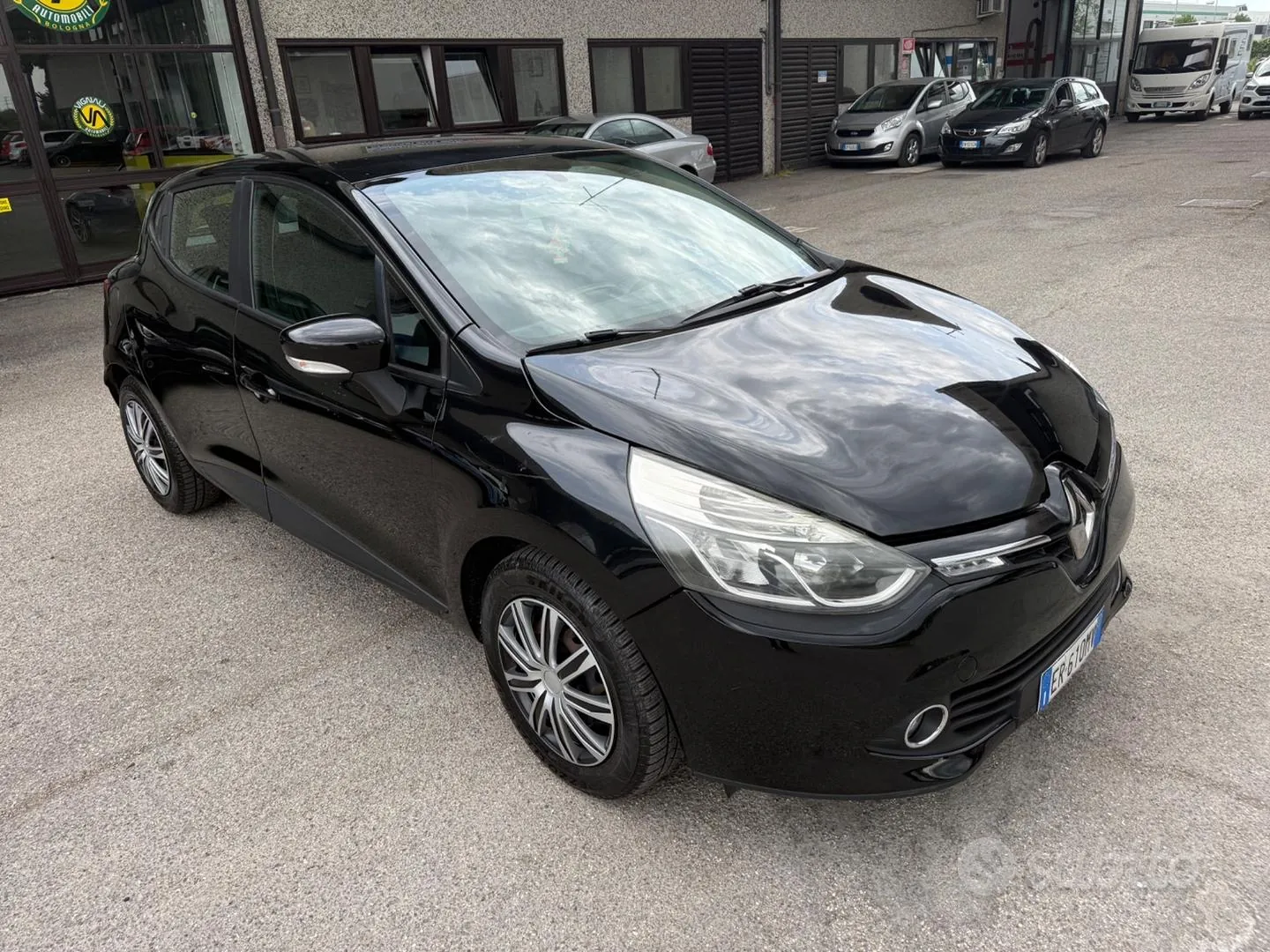 Renault Clio 2013 photo 5