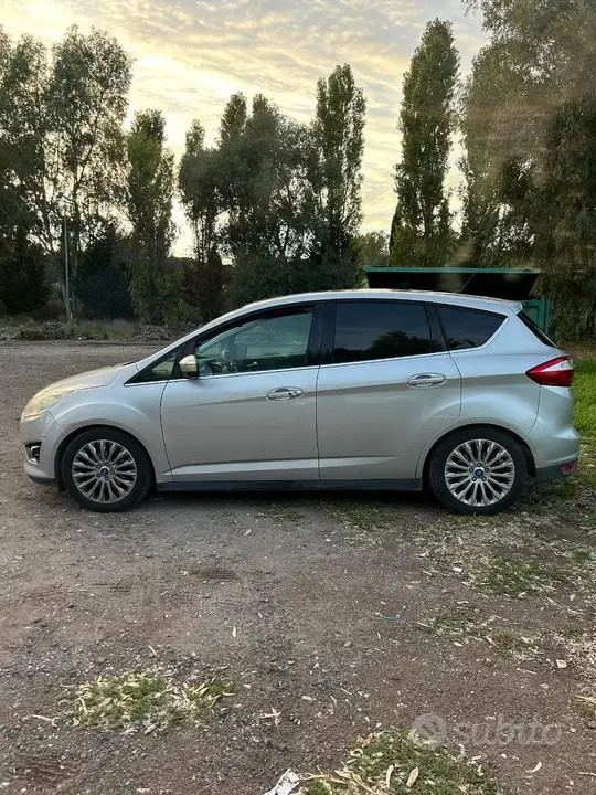 Ford C-Max 2011 photo 3