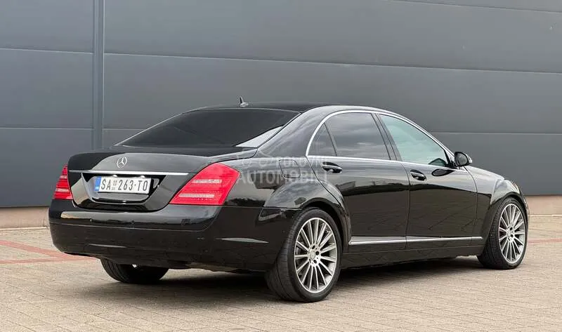 Mercedes-Benz S-Class 2008 photo 2
